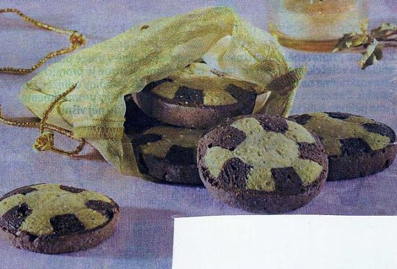 Dvoubarevné perníkové sušenky